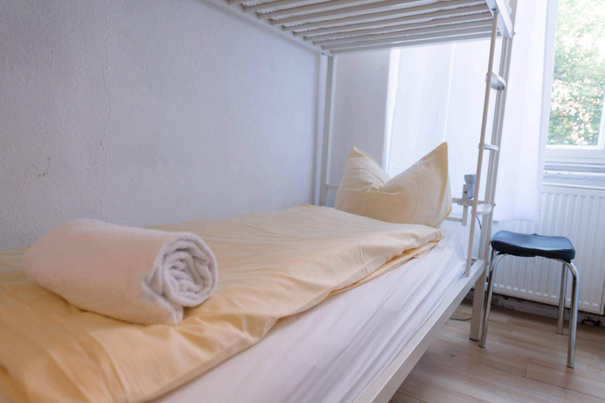 Single Room with Shared Bathroom,1693297266:JPEG